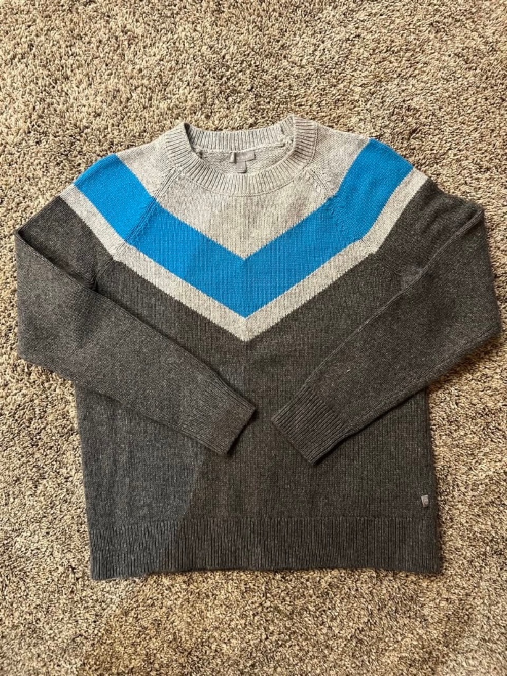 SIZE SMALL TALBOTS LT & DK GRAY AND BLUE CREWNECK SWEATER